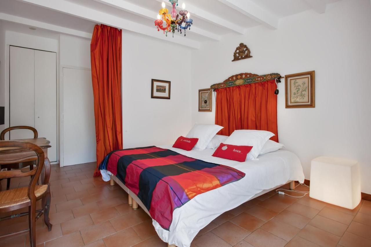 Chambre D'Hotes La Cascade Courmes Экстерьер фото